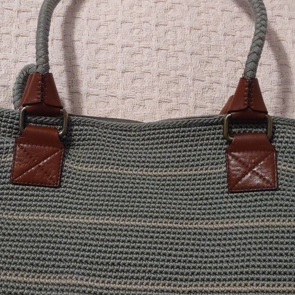 The Sak purse Olive Green , Tan with brown leather-like accents. - Picture 7 of 9